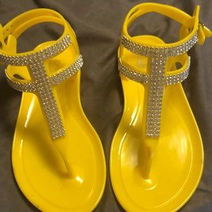 Girls sandals